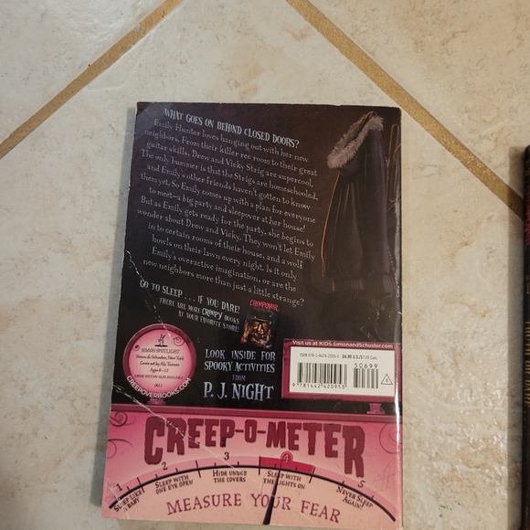 Book series - Picture 5 of 5